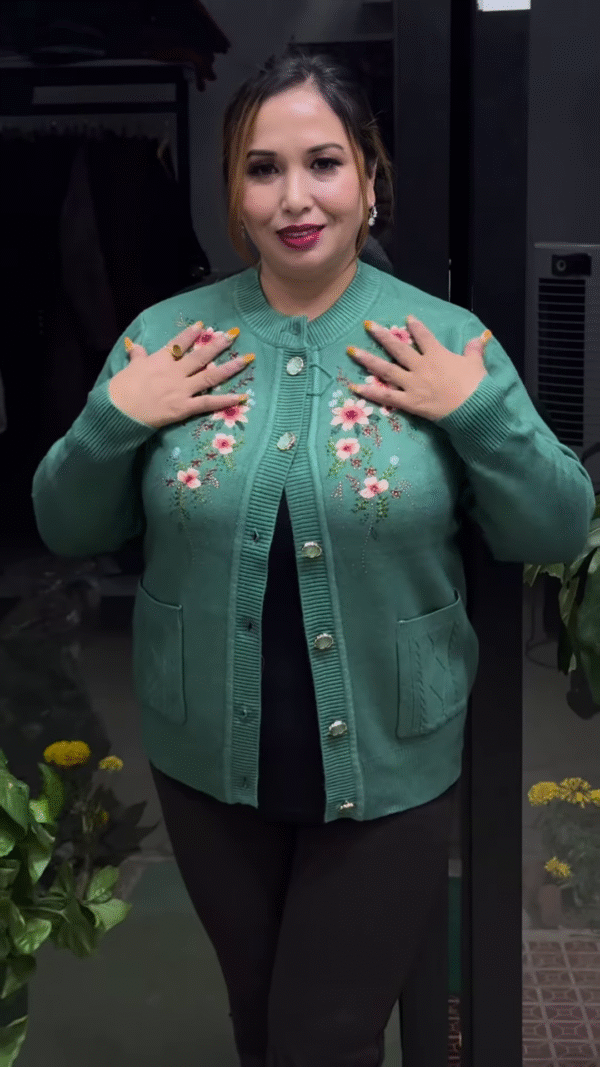 Embroidered Floral Cardigan – Elegant Warmth with Everyday Comfort 🌸🧥 - Image 3