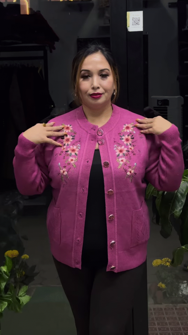 Embroidered Floral Cardigan – Elegant Warmth with Everyday Comfort 🌸🧥 - Image 5