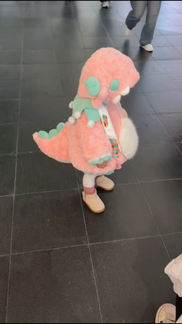 Fluffy Animal-Themed Kids' Costumes 🐰🦈🦕 – Bunny, Shark & Dino Variants - Image 5