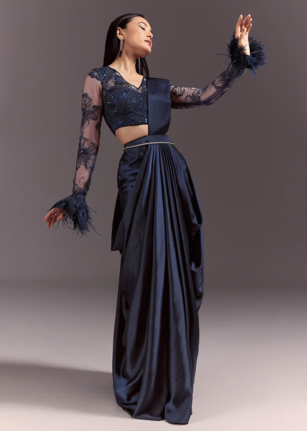 Midnight Navy Feather Saree 💙✨🌌